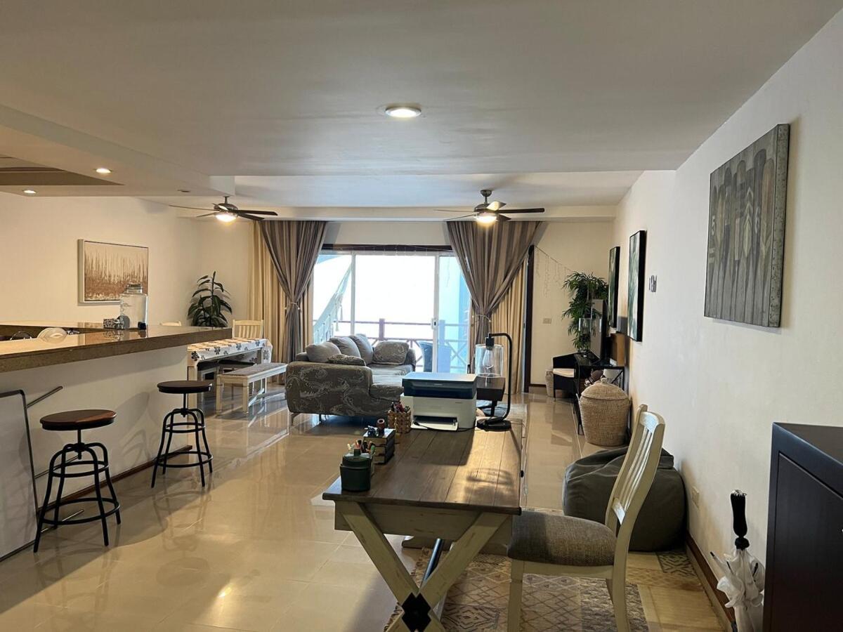 Quiet 3 Bedrooms, 2 Swimming Pools, 5th Avenue, The Sea Is Nearby! Apartamento *