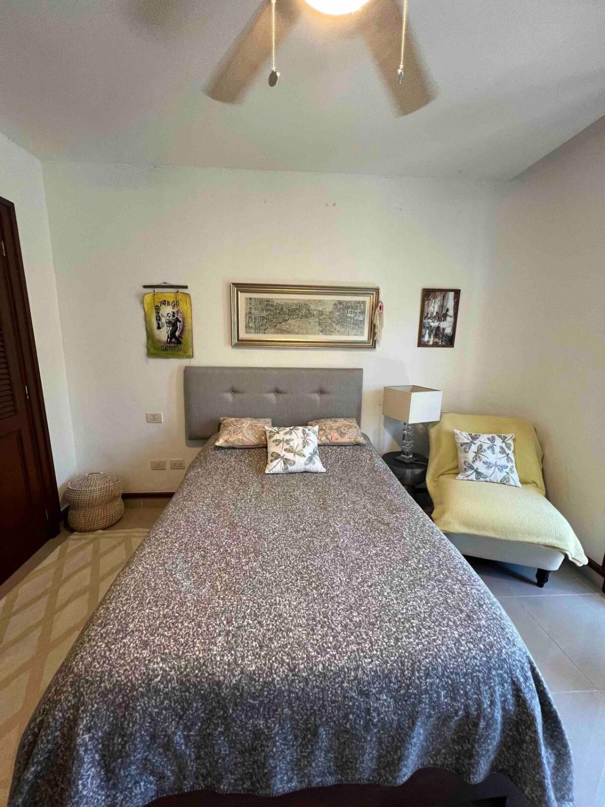 Quiet 3 Bedrooms, 2 Swimming Pools, 5th Avenue, The Sea Is Nearby! Apartamento Playa del Carmen